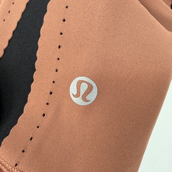 LULULEMON LUXTREME SMOOTH STRIDE CROPPED CAPRI LEGGINGS HENNA BLACK SIZE 6 - Picture 5 of 9